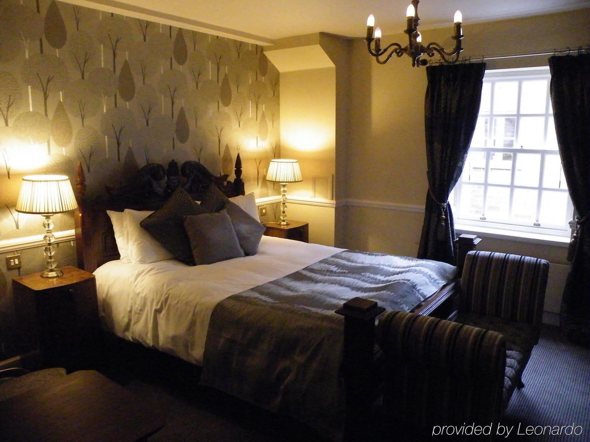 Saracens Head Hotel By Greene King Inns Towcester Exterior foto